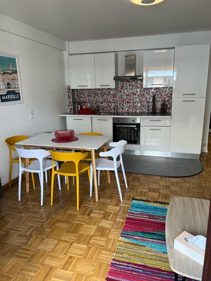 Marseille, Bel Et Spacieux Appartement De 60M² Bagian luar foto